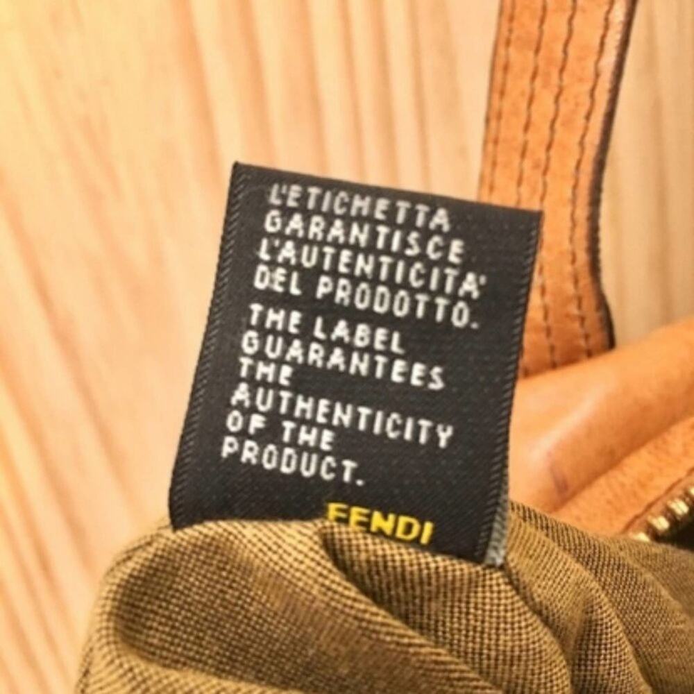 FENDI bag - Picture 7 of 7